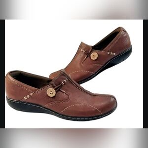 Clarks Bendables Sixty Delta Loafer Womens Brown Leather Slip On Shoes Sz 8.5 M